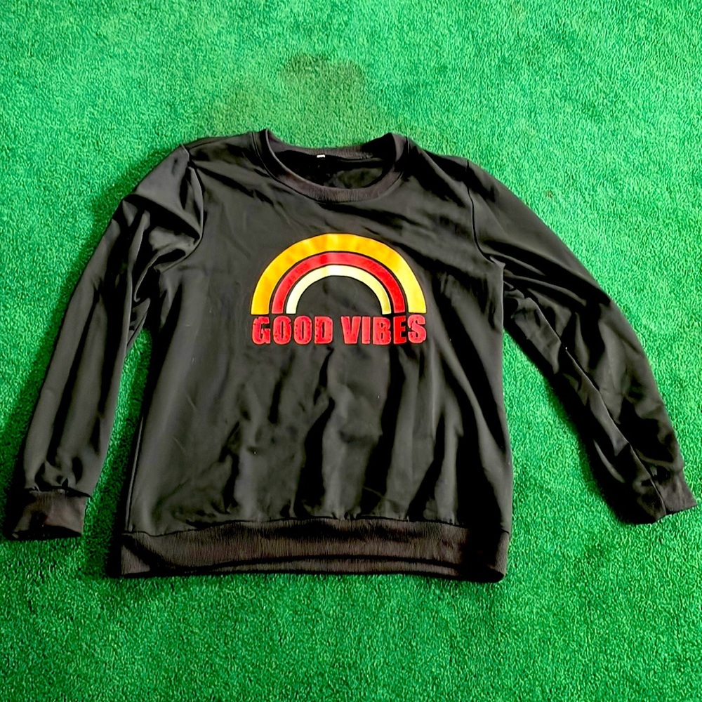 Good Vibes sweatshirt